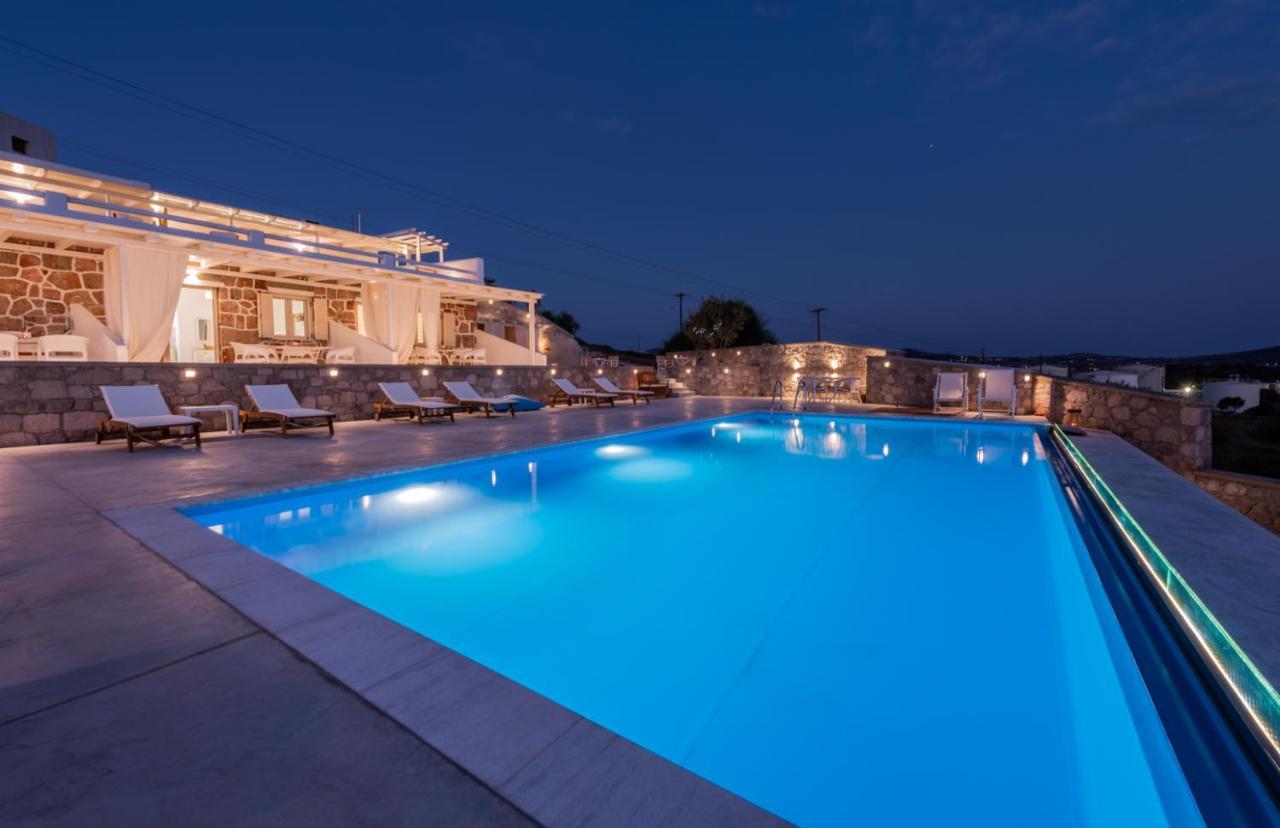 Anemi Suites Adamantas  Exterior foto