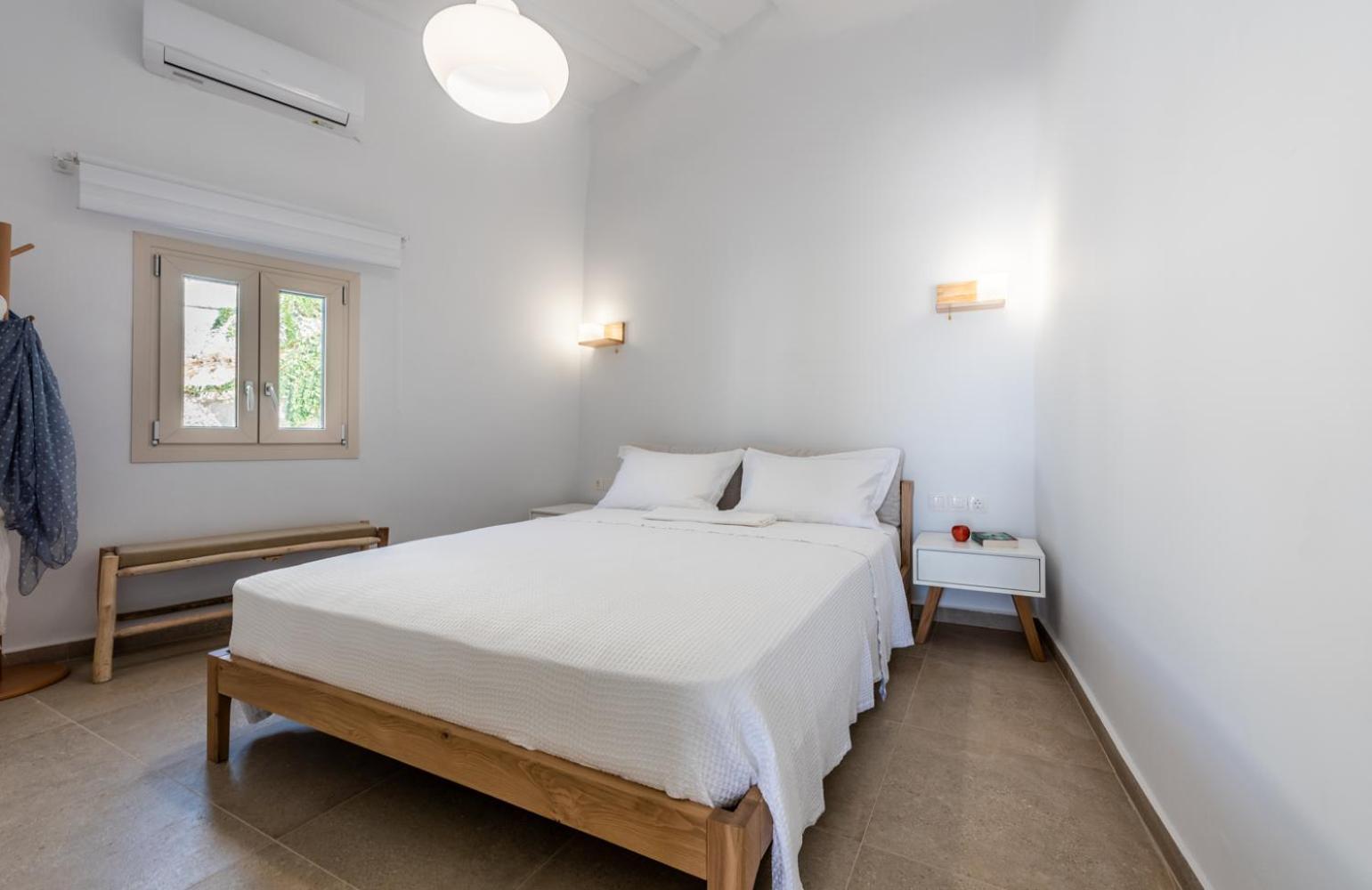 Anemi Suites Adamantas  Habitación foto